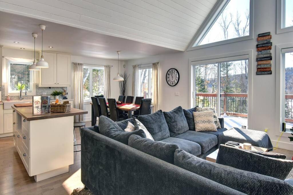 Villa Luxurious Scandinavian Golf Chalet With Private Spa à Saint-Faustin–Lac-Carré Extérieur photo